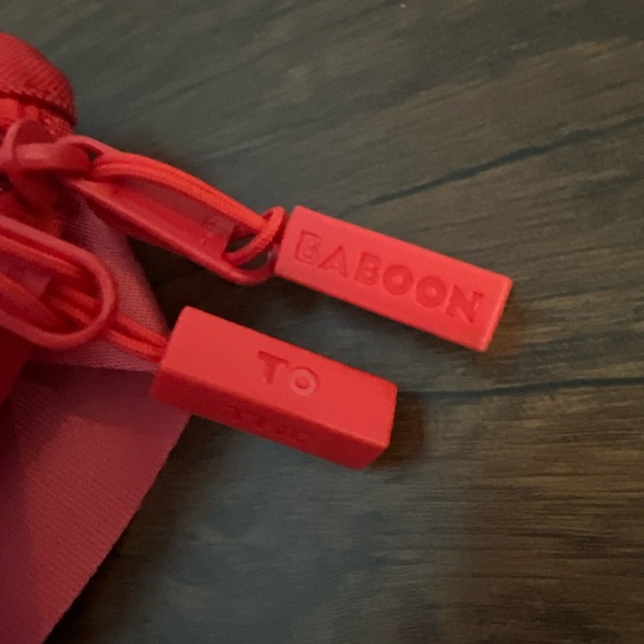 Baboon to the Moon - Red Crossbody Bag NEW - Picture 4 of 6